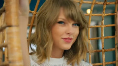 Taylor Swift - Own Your Style