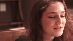 Birdy - Bffs With Birdy 采访