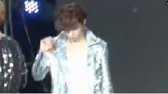 中场休息艺兴跳舞