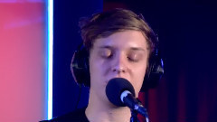 George Ezra - I Try in the Live Lounge