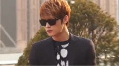 OBS金在中出席演员赵达焕婚礼