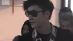 乔任梁 - 上海浦东国际机场T2航站楼 送机