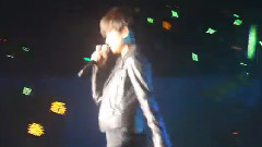 李宇春 - Dance To The Music