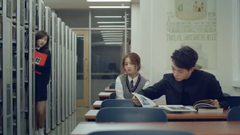 我不一样 (Feat.Bobby)