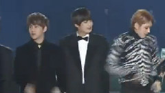 最佳男团舞蹈颁奖