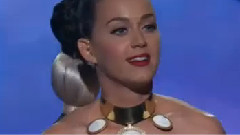 Katy Perry担任颁奖嘉宾