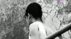 把悲伤留给自己