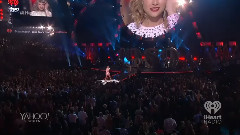 Taylor Swift - Love Story (Live from the 2014 iHeartRadio Music Festival)现场版