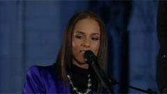 Alicia Keys - Little Drummer Girl