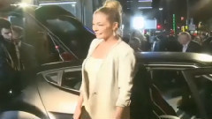 LeAnn Rimes - LeAnn Rimes Flaunts Her Booty In A Bikini While Imitating The Cover Of Sports Illustrated Swimsuit Issue