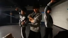 TFBOYS,易烊千玺 - 练习室版舞蹈Solo
