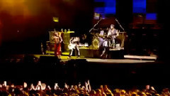 Red Hot Chili Peppers - Give It Away