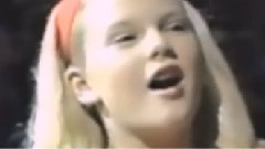 Taylor Swift - Interview Prominent