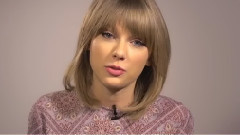 Taylor Swift - Accepts The Best Singer Shorty Award