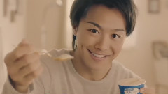 アイスCMに起用 プライベート感たっぷり