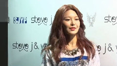 首尔时装周 秀英Cut