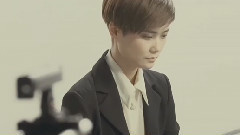 李宇春 - 缤纷春日 李宇春ELLEplus封面大片帅酷花絮