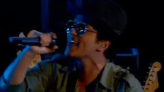 Bruno Mars - Show Me