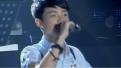 吴俊余 - 城里的月光