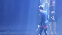 G-Dragon(BigBang) - GD Butt Shake