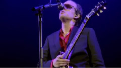 Joe Bonamassa - Chains & Things