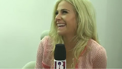Pixie Lott - BRITs Nominations 2014 后台采访