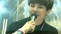 G-Dragon(BigBang) - 红霞