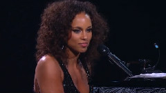 Alicia Keys - How Come You Don't Call Me