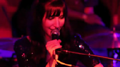 Lucy Schwartz - Seven Hours