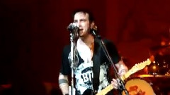 Three Days Grace - I Hate Everything About You