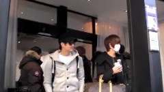 离开酒店前往戴高乐机场