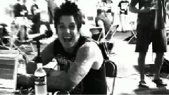 Papa Roach - Kick In The Teeth