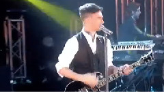 Maroon 5 - Wake Up Call