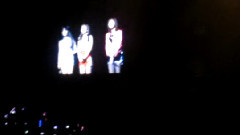 达拉为韩国祈福