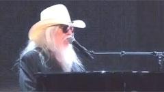 Zac Brown Band - America the Beautiful & Dixie Lullaby & Chicken Fried