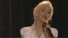 Christina Aguilera - Bound To You