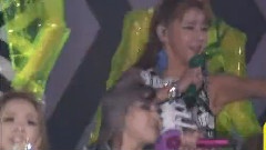 日本媒体报导2NE1演唱会新闻