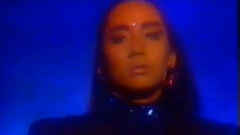 梅艳芳 - 装饰的眼泪