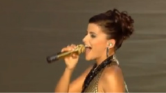 Nelly Furtado - Do It Champ Libre