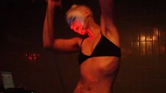 Notic Nastic - Illuminati Bitch