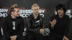 Green Day - Why Green Day Hates The iPad