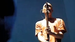 R.E.M. - Everybody Hurts