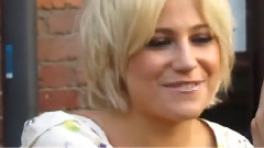 Pixie Lott - 粉丝街拍