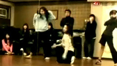 Satisfaction 练习室舞蹈视频