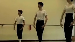 俄罗斯Bolshoi芭蕾学校5年级考试