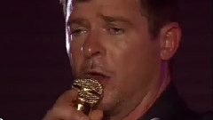 Robin Thicke,Pharrell Williams,Miley Cyrus - Blurred Lines