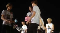 勋鹿戳脸 开白BACK HUG