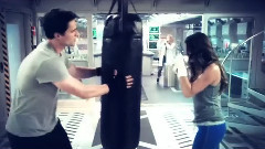 影视原声 - l Light Up The Sky