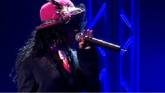 Christina Aguilera - Walk Away