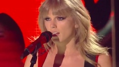 2013 CMT Music Awards 现场版